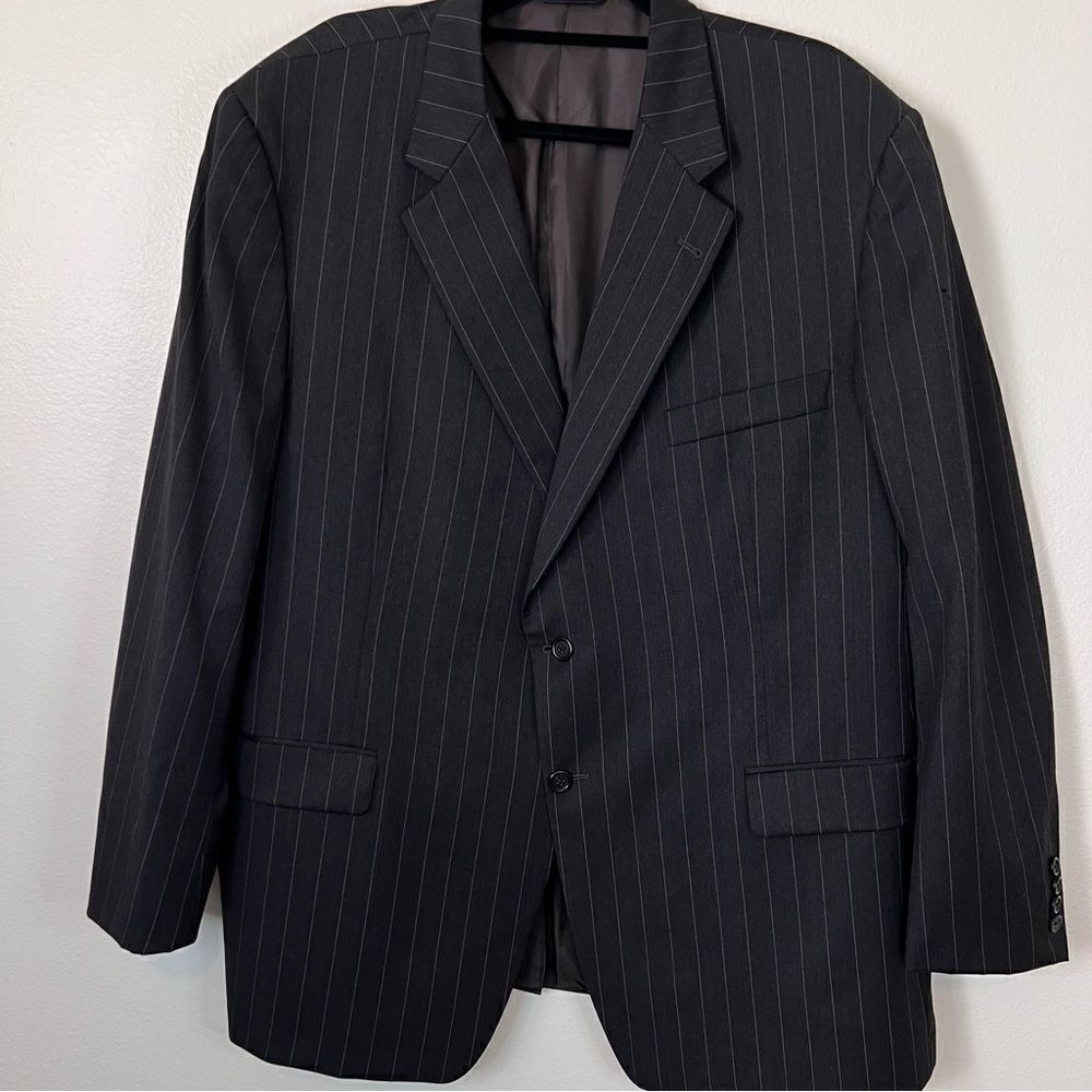 Burberry London Suit Jacket Men's Black Pin Stripe Wool 2 Button Size 40R  Flaw